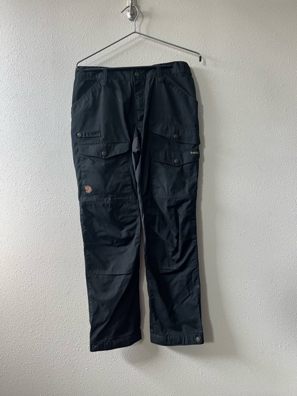 Fjallraven Men's Black Cargo Pants with G-1000 Pockets